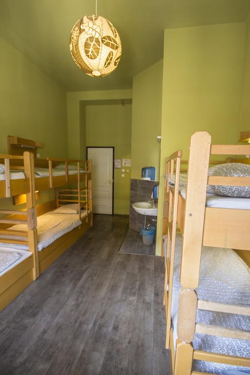 Treestyle Hostel Будапеща Стая снимка