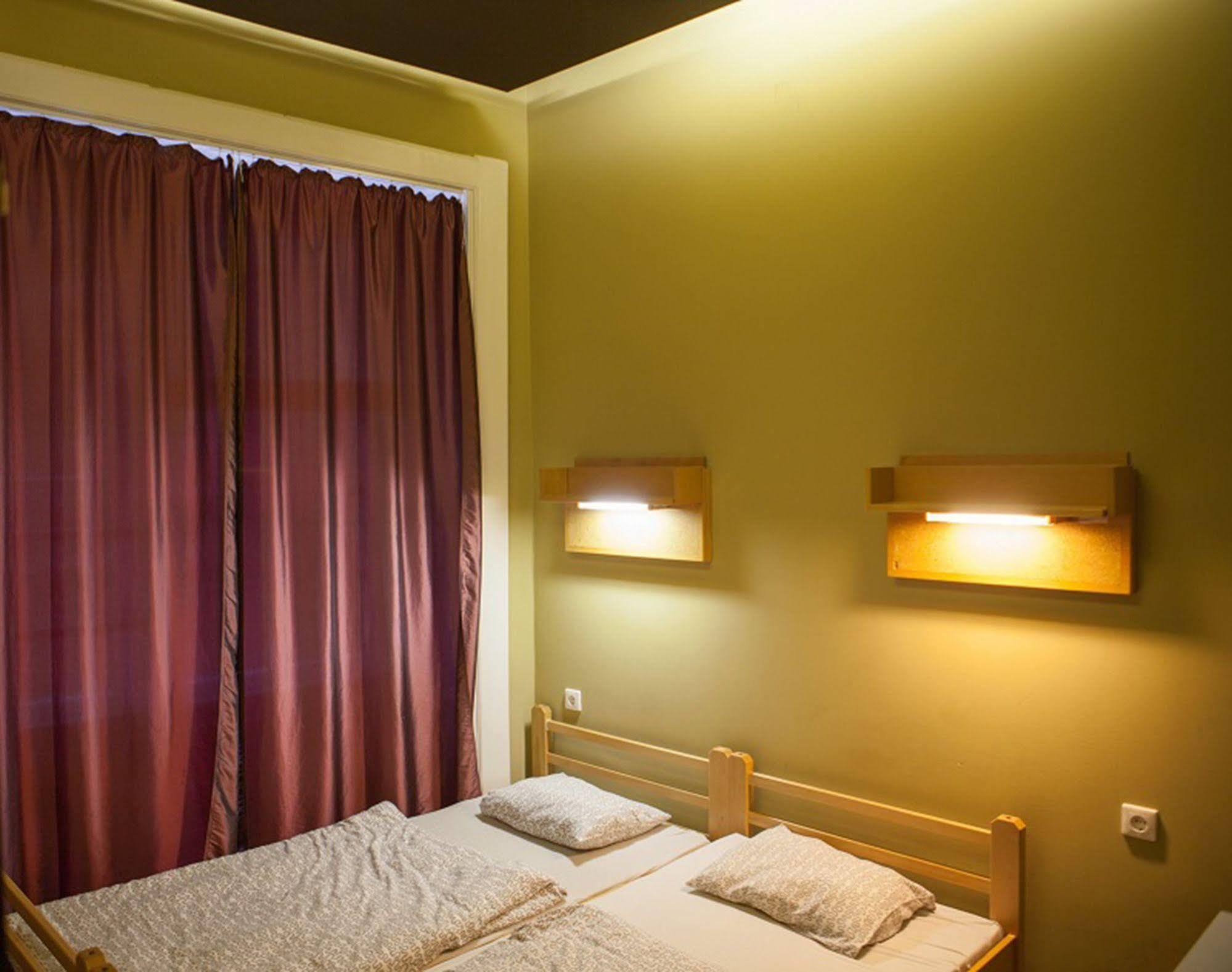Treestyle Hostel Будапеща Екстериор снимка